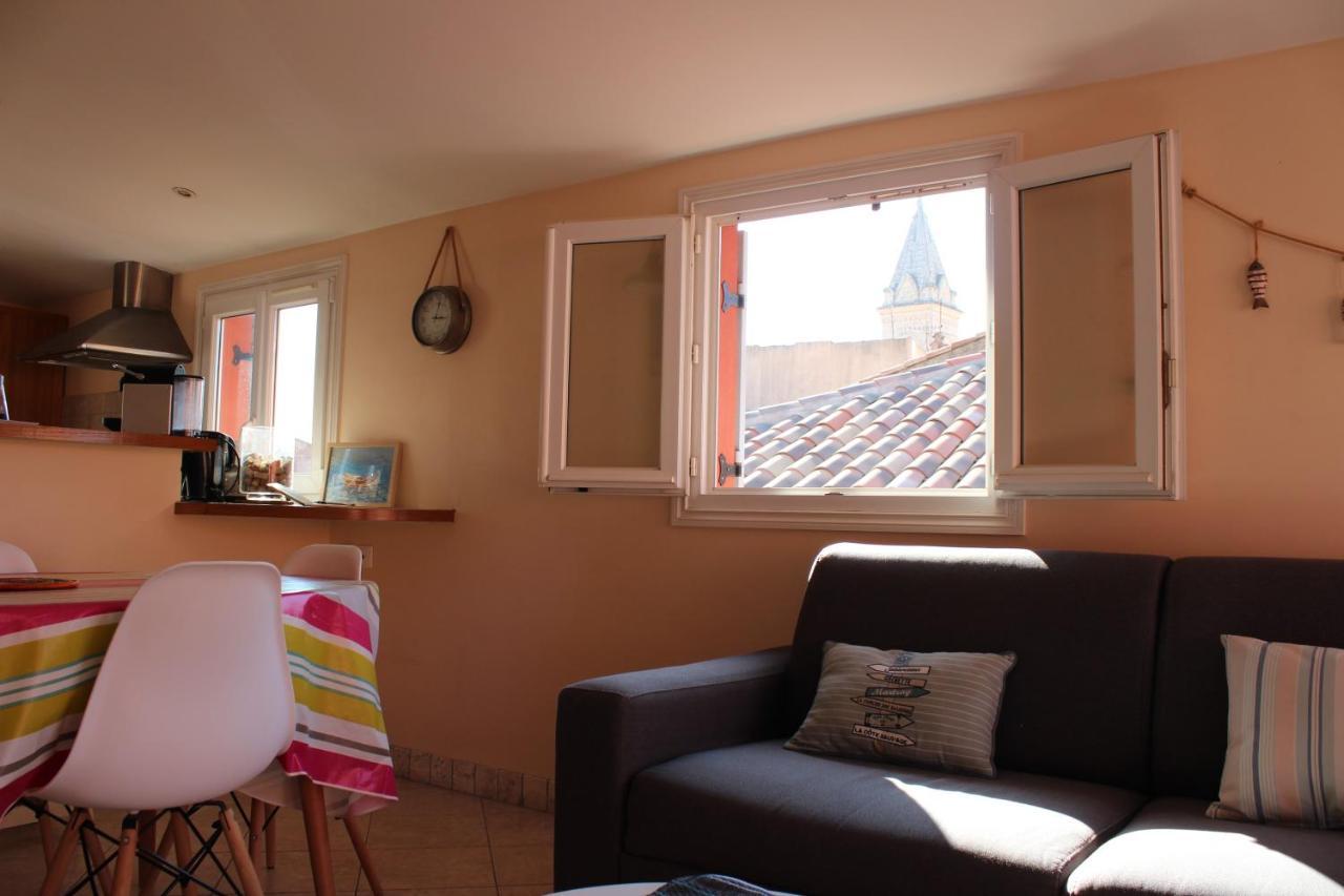 La Tropezienne, Duplex 73 M2, 100 M Du Port, Climatisation, Grande Terrasse Apartment *