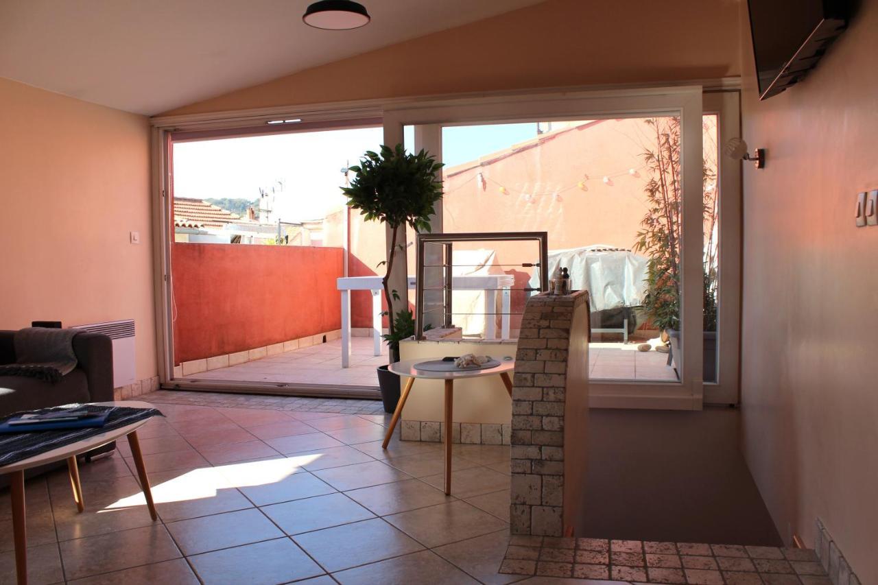 La Tropezienne, Duplex 73 M2, 100 M Du Port, Climatisation, Grande Terrasse Sanary-sur-Mer
