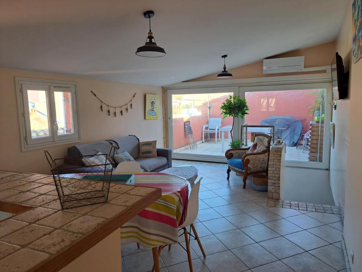 La Tropezienne, Duplex 73 M2, 100 M Du Port, Climatisation, Grande Terrasse *